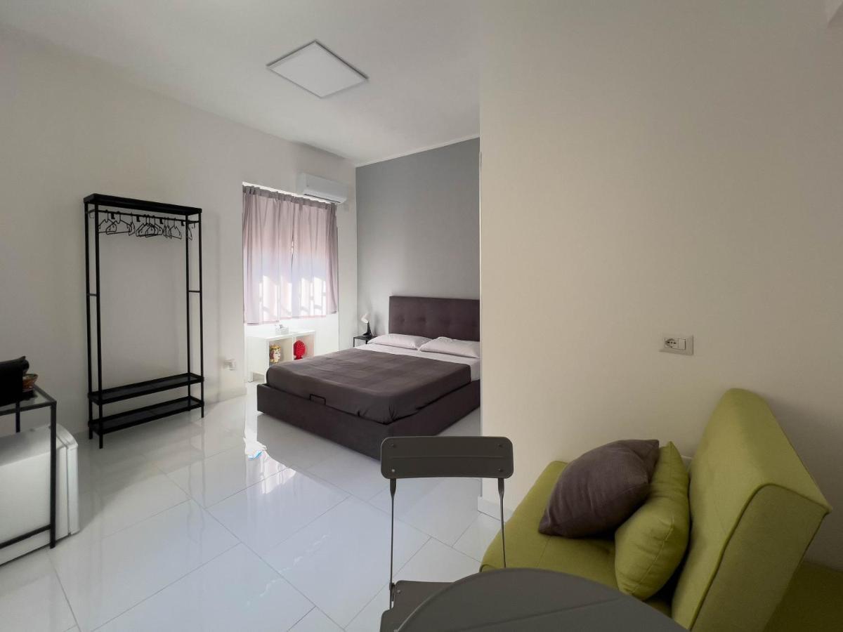 Casa Gale - House In Catania Center Apartment Bagian luar foto